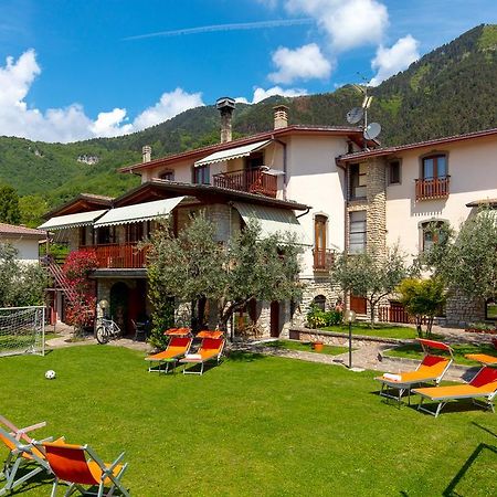 Villa Mariarosa Apartments Tignale Exterior photo