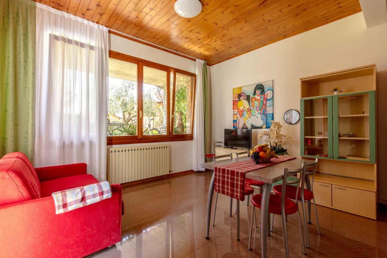 Villa Mariarosa Apartments Tignale Exterior photo